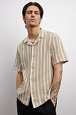 Regular-Fit Textured Resort Shirt - Beige/striped - Men | H&M US
