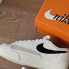 Кросівки Nike