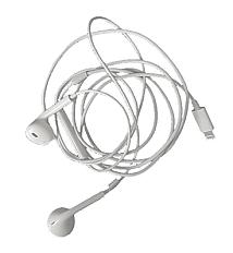 Wired headphones iPhone 15